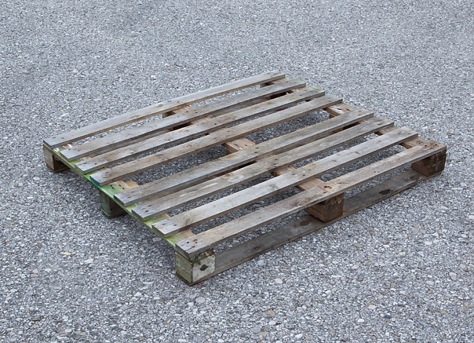 1200x1000, Verlustpalette gebraucht, Brettstärke 14-16 mm, belastbar bis ca 500 kg