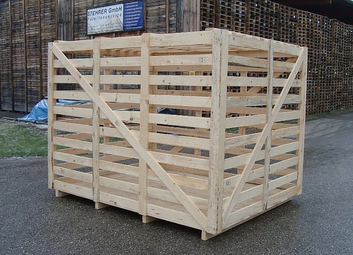 Transportkiste 2600x2000x1900 IPPC